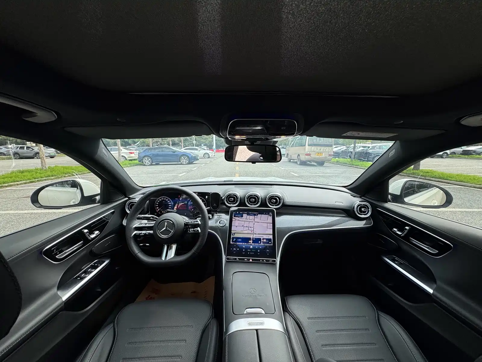 Фото 4 - Mercedes-Benz C-Class