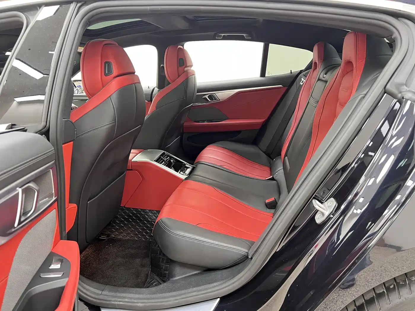 BMW 8 Series 2021 Facelift 840i 4-Door Gran Coupe M Sport Package фото 17