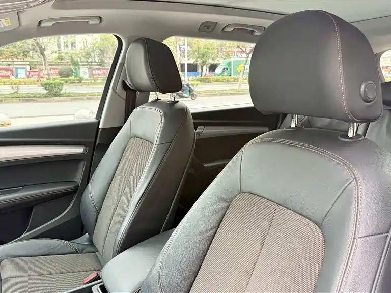 Audi Q5L 2018 40 TFSI Prestige Fashion (China V) фото 9