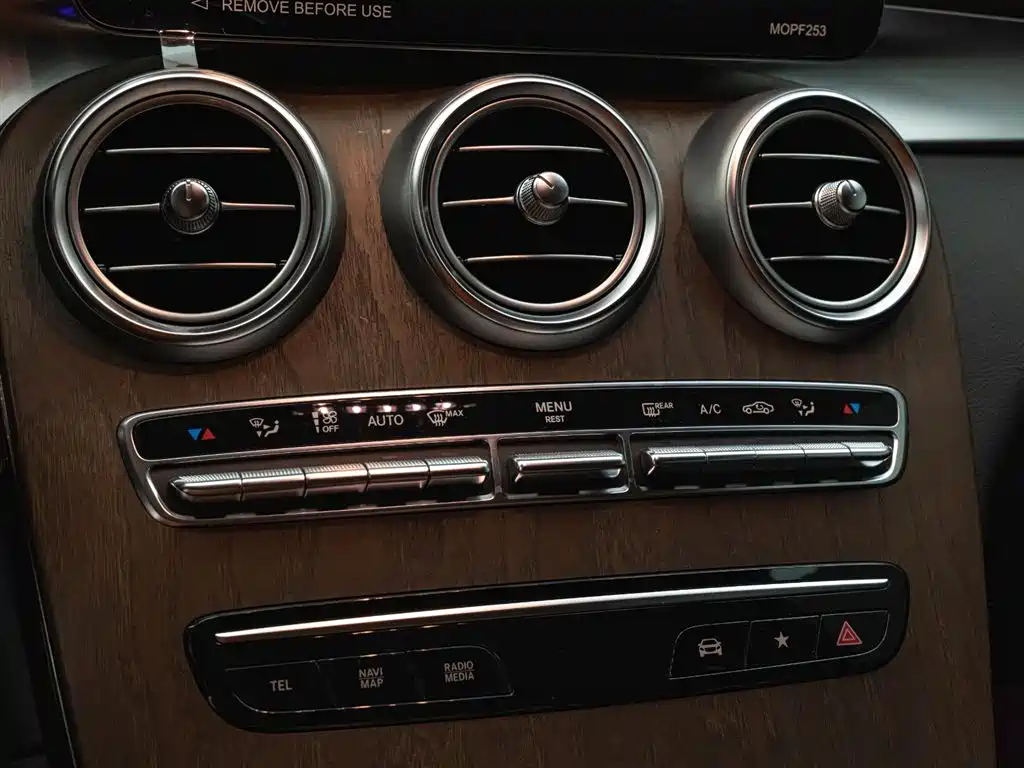 Mercedes-Benz GLC 2022 Facelift GLC 300 L 4MATIC Dynamic Collector's Edition фото 14