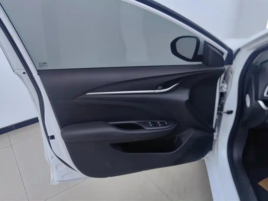 Buick Excelle 2021 Facelift 1.3T Auto Mild Hybrid Elite фото 7