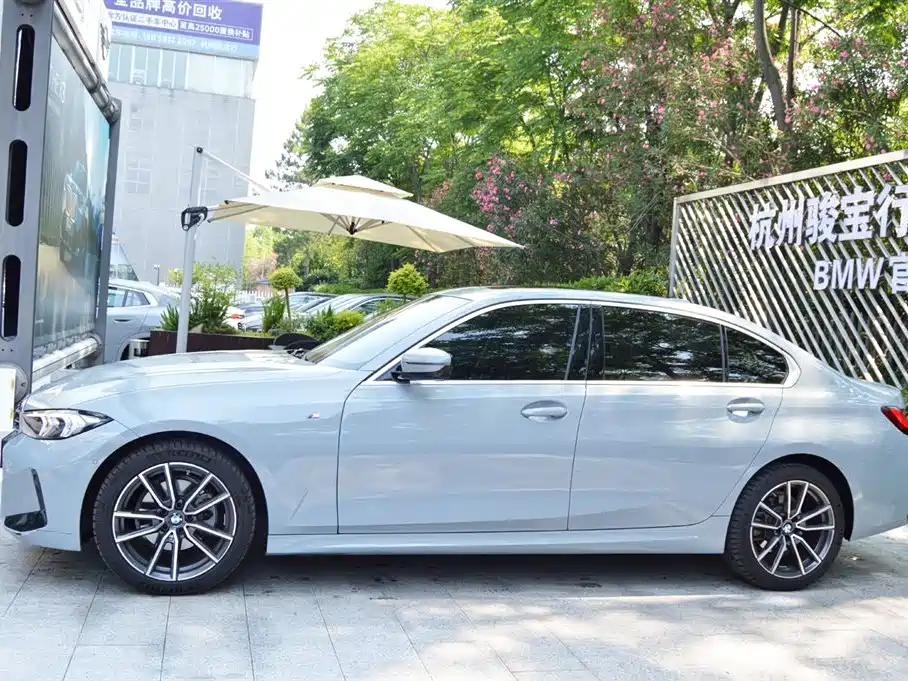 BMW 3 Series 2025 325Li M Sport Package фото 3