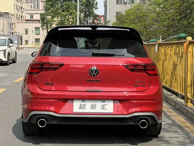 Volkswagen Golf GTI 2021 Facelift 380TSI DSG GTI — фото 4