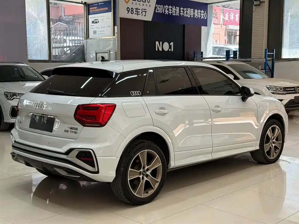 Audi Q2L 2022 35 TFSI Fashion Dynamic фото 4