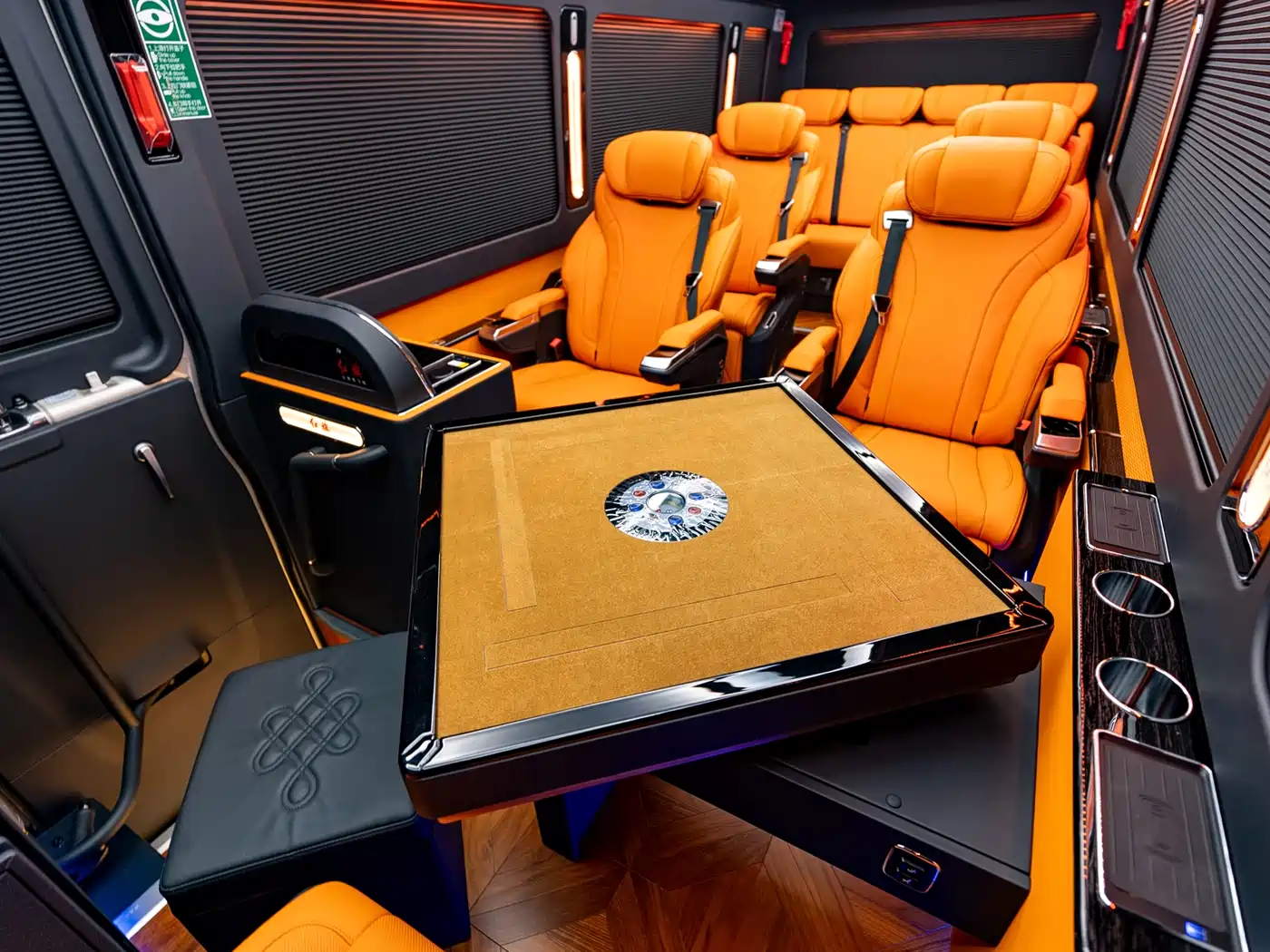 Hongqi Guoyue 2024 3.0T Flagship Edition 17-seater фото 19