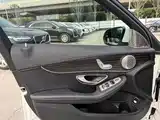 Фото 4 - Mercedes-Benz C-Class