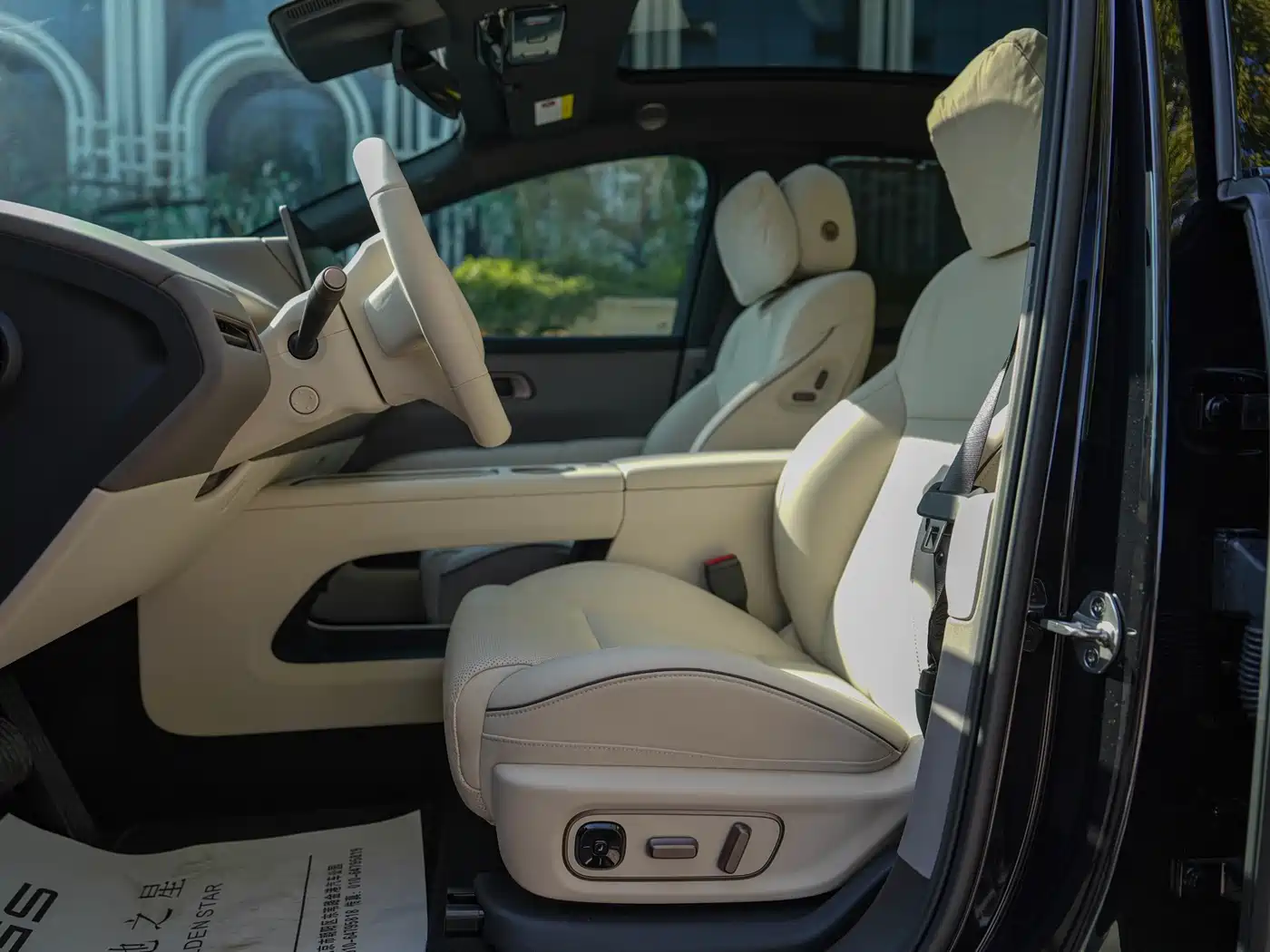 Li Auto i6 2026 2025 2WD Base Model