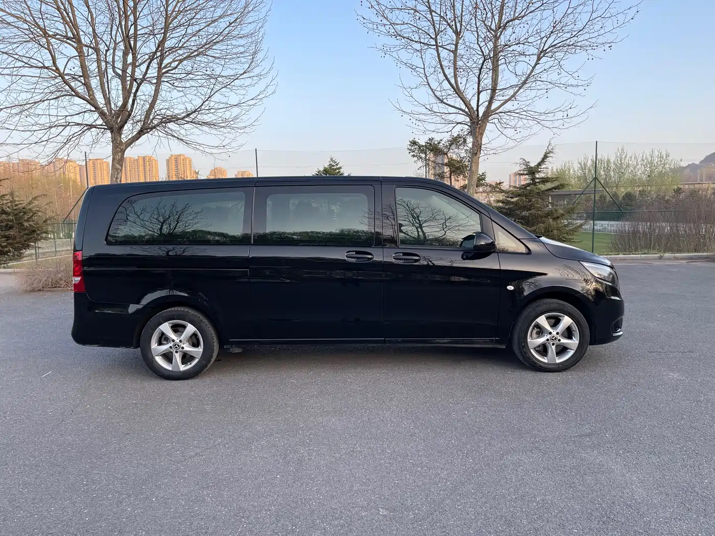 Mercedes-Benz Vito 2021 2.0T Elite 9-Seater фото 4