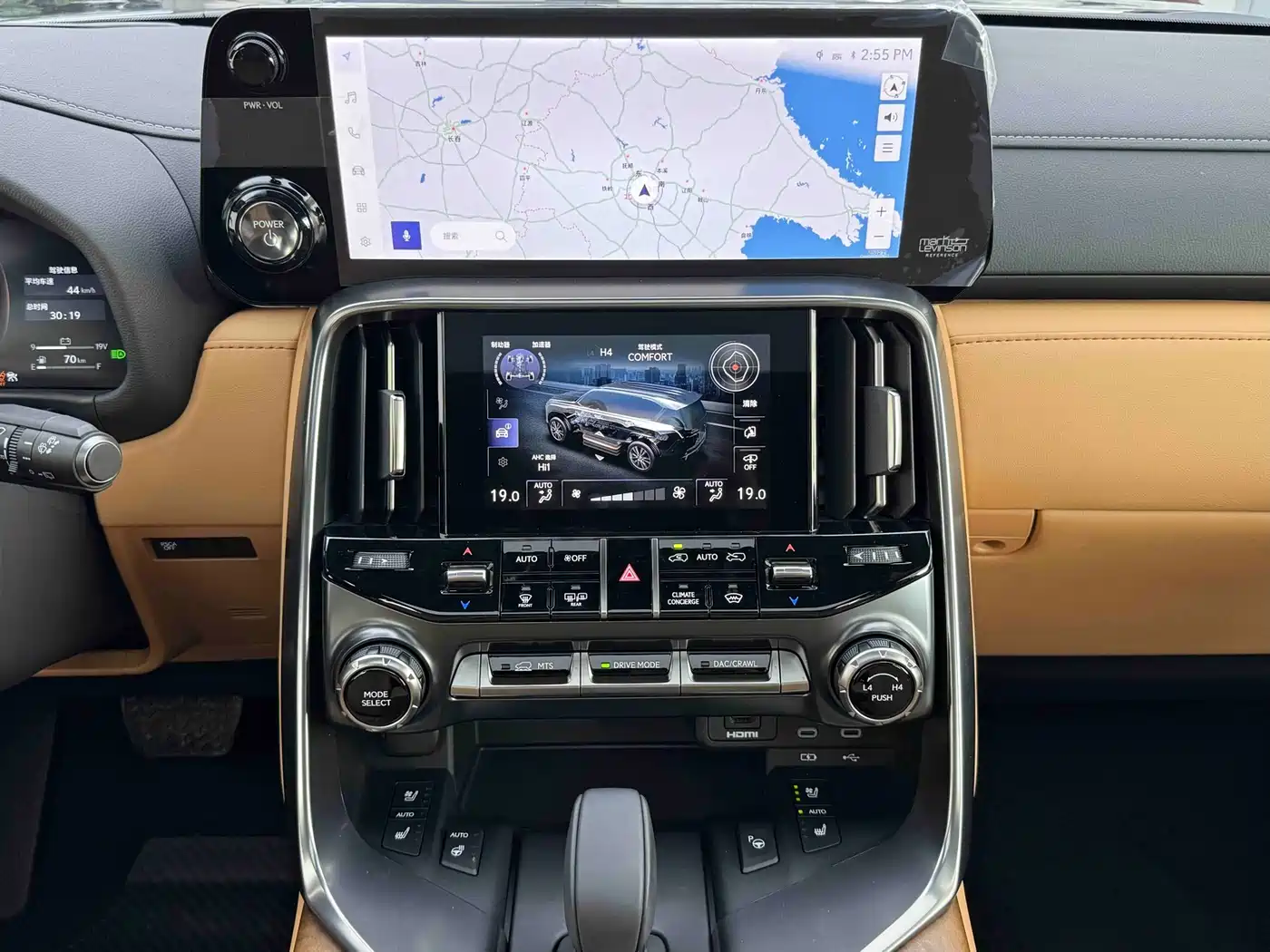 Lexus LX 2025 700h Boundary Edition фото 12