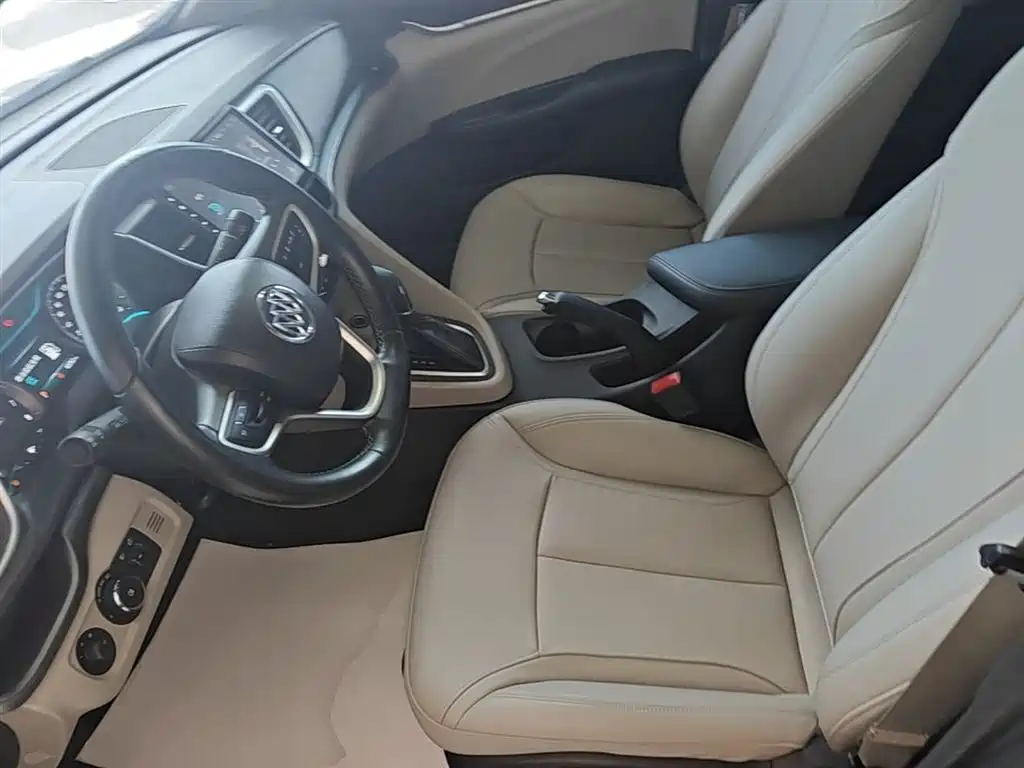 Buick Excelle 2018 15T Dual Clutch Elite (China V) фото 15