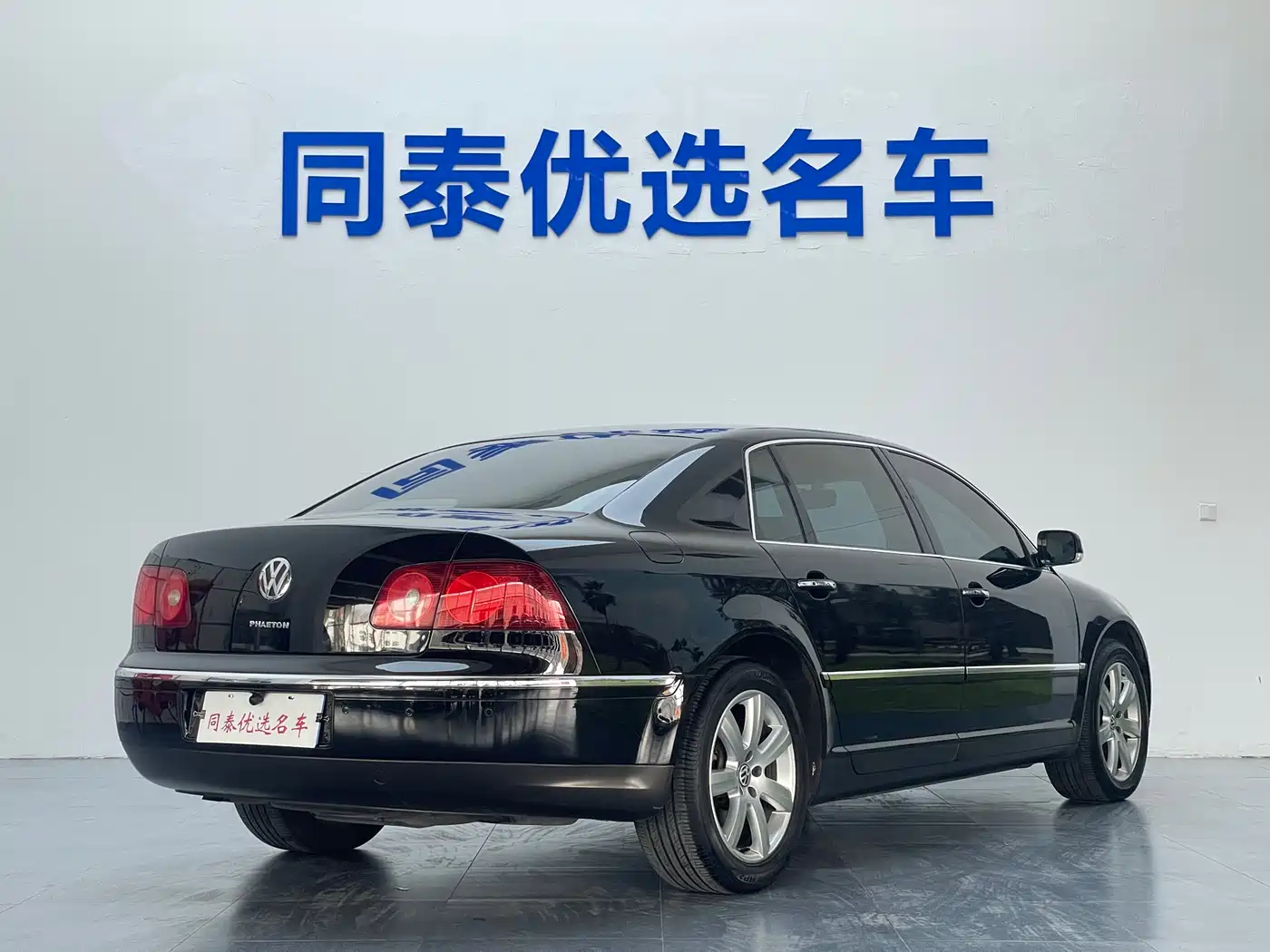 Volkswagen Phaeton 2009 Model 3.6L V6 5-seat Extended Luxury фото 26