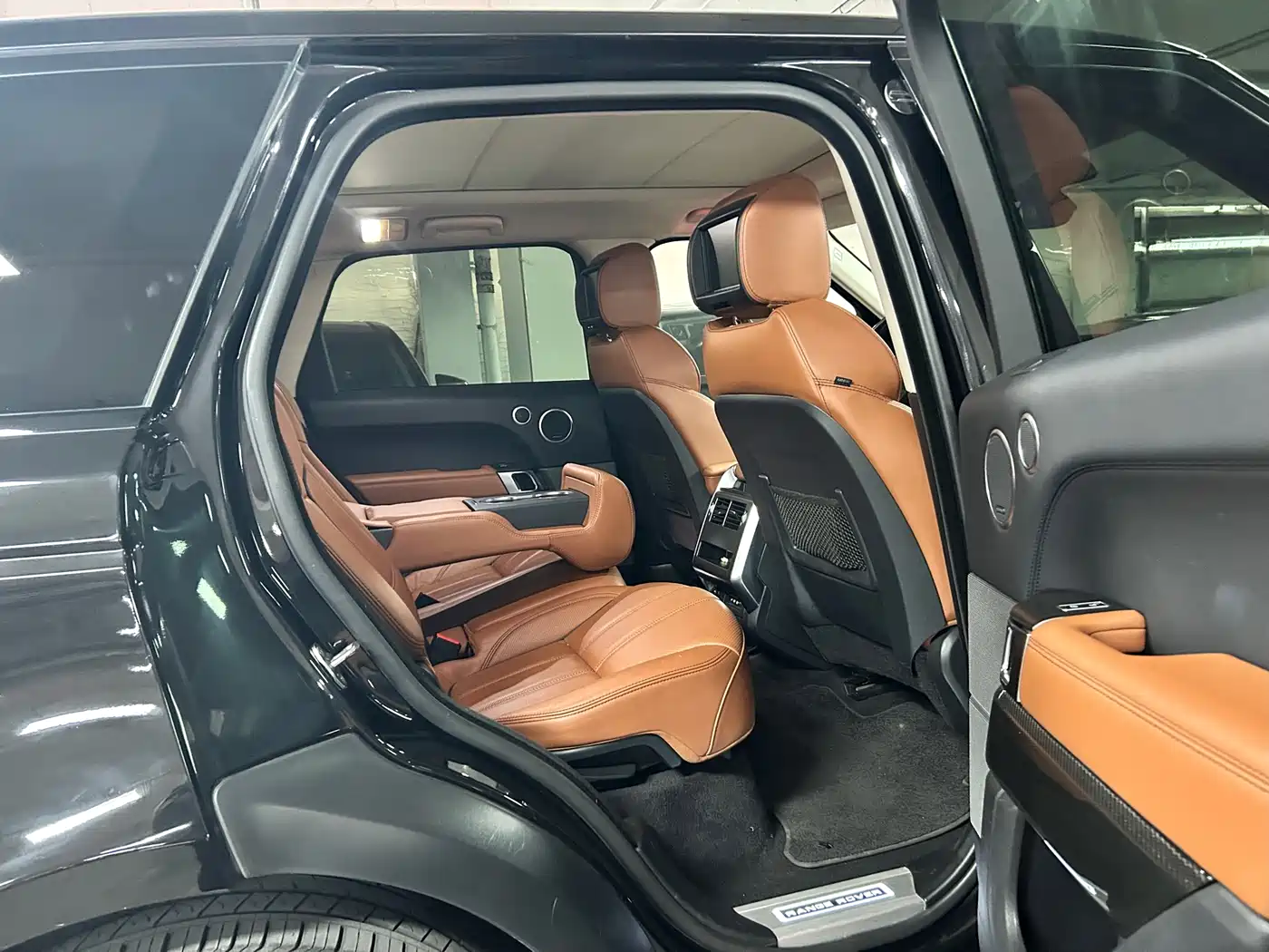 Land Rover Range Rover Sport 2016 Model 3.0 SC V6 HSE DYNAMIC фото 7