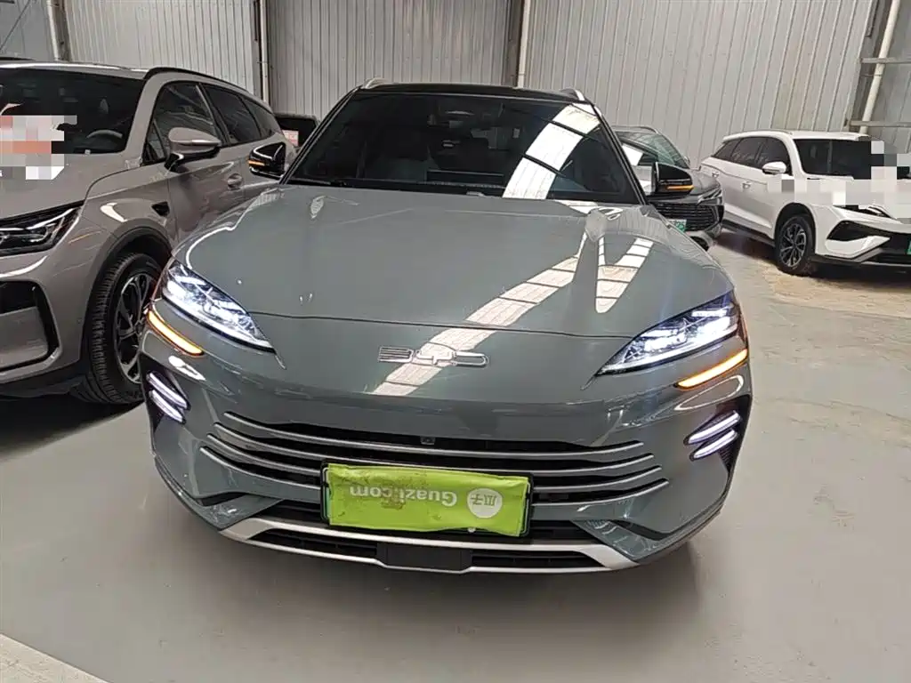 BYD Song PLUS PHEV 2024 Glory Edition DM-i 110km Flagship PLUS фото 3