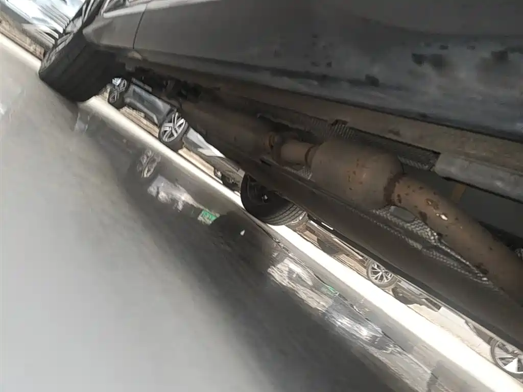 BYD Song PLUS PHEV 2024 Glory Edition DM-i 110km Flagship PLUS фото 21