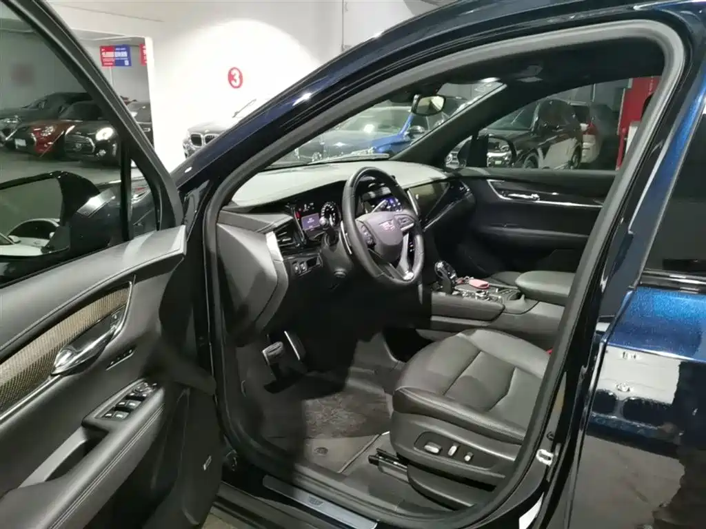 Cadillac XT6 2020 28T 6-Seater Luxury Model фото 16