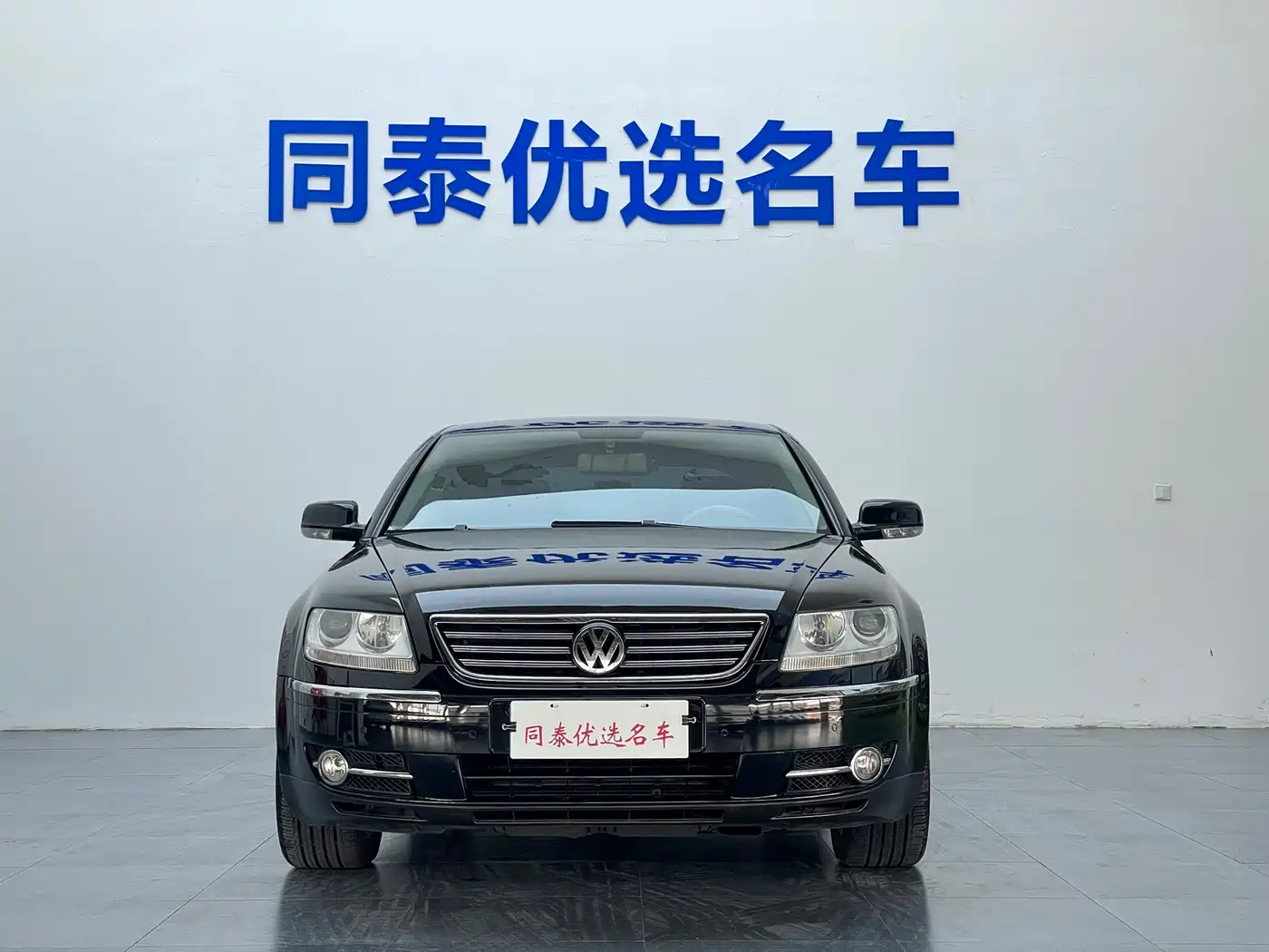 Volkswagen Phaeton 2009 Model 3.6L V6 5-seat Extended Luxury фото 2