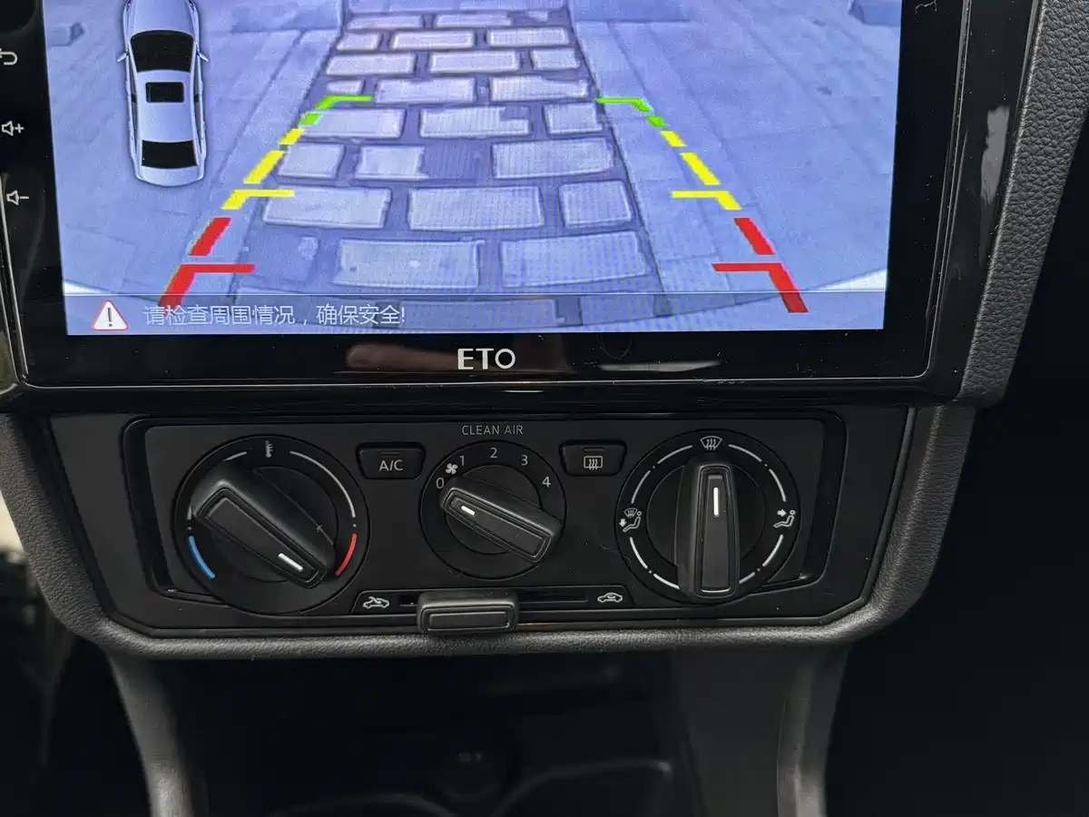 Volkswagen Santana 2018 1.5L Automatic Trend Edition фото 12
