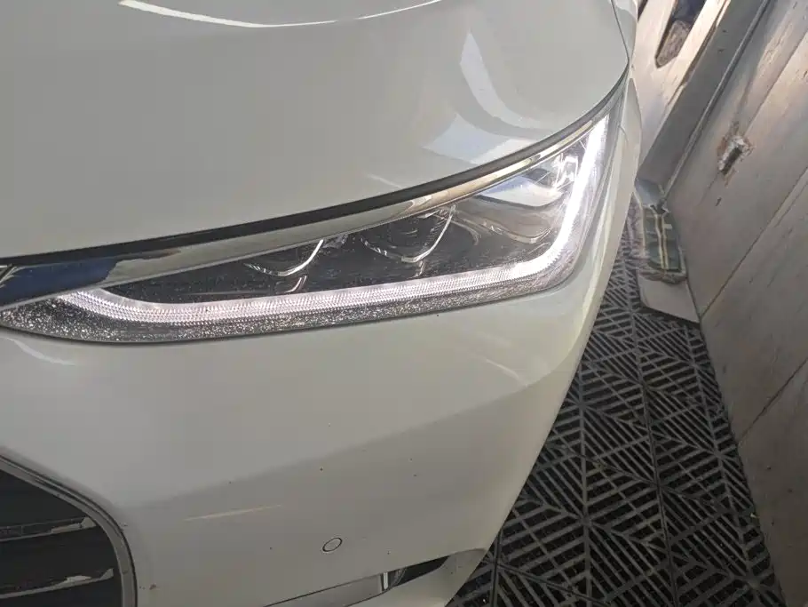 BYD Tang 2019 2018 2.0T Automatic Smart Connection Noble Edition 7-Seater China V