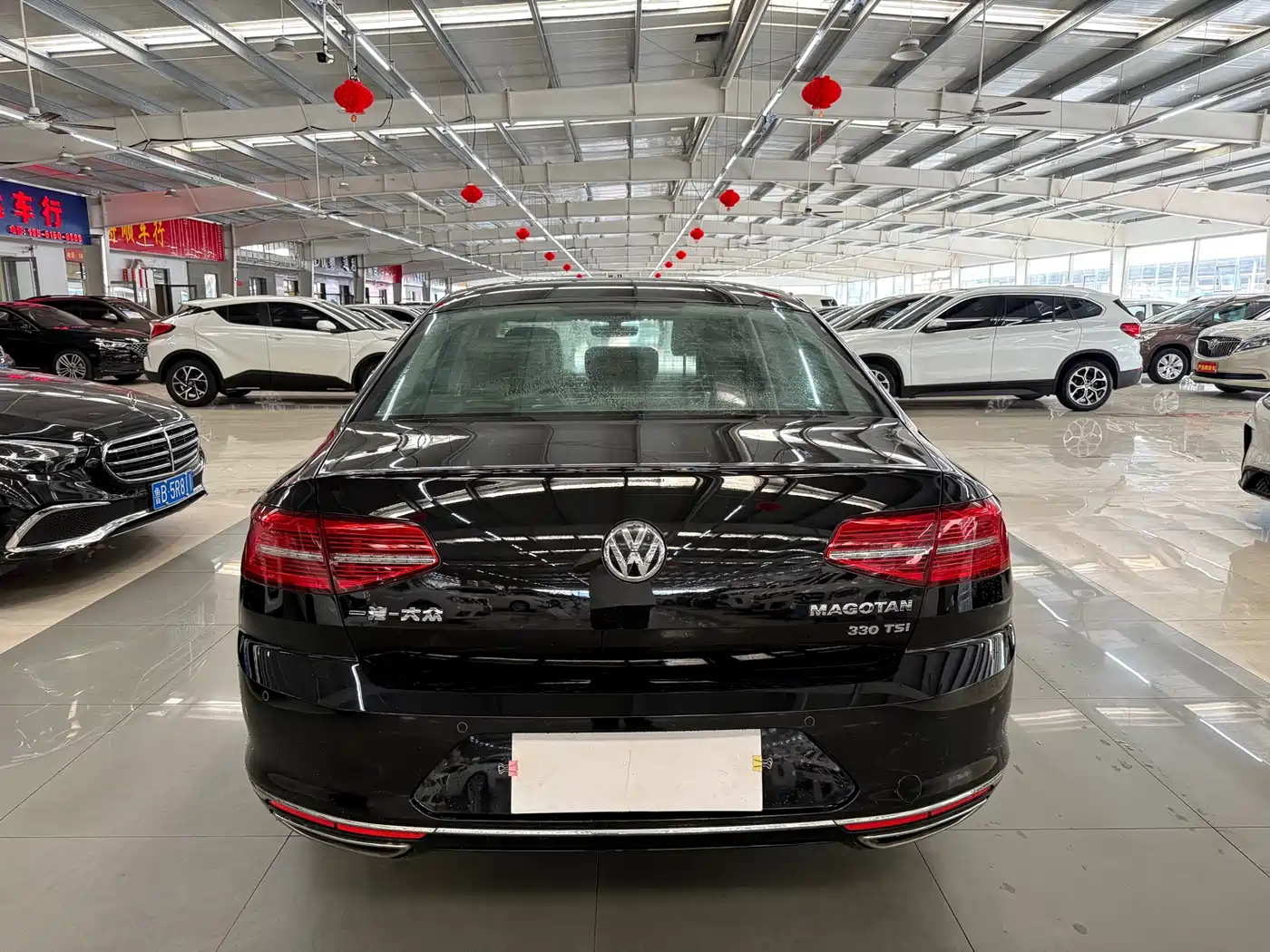 Volkswagen Magotan 2018 Facelift 330TSI DSG Luxury фото 13