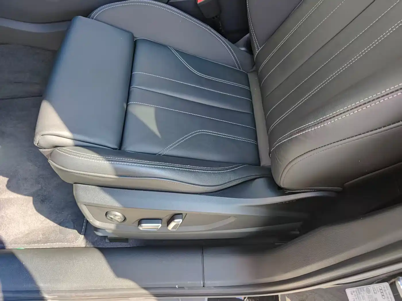 Audi Q5L 2023 45T Luxury Dynamic фото 20
