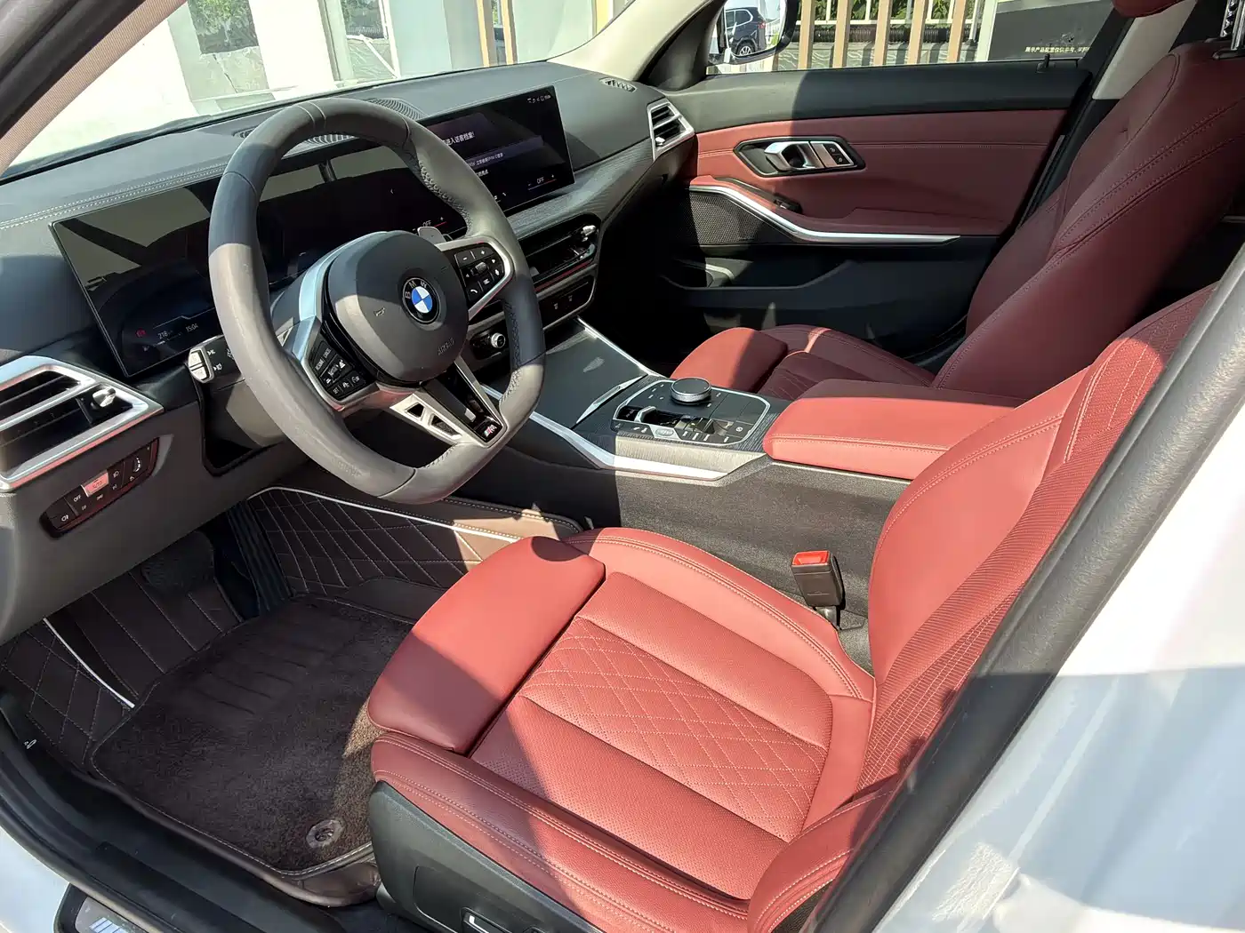 BMW 3 Series 2025 325Li M Sport Package фото 4