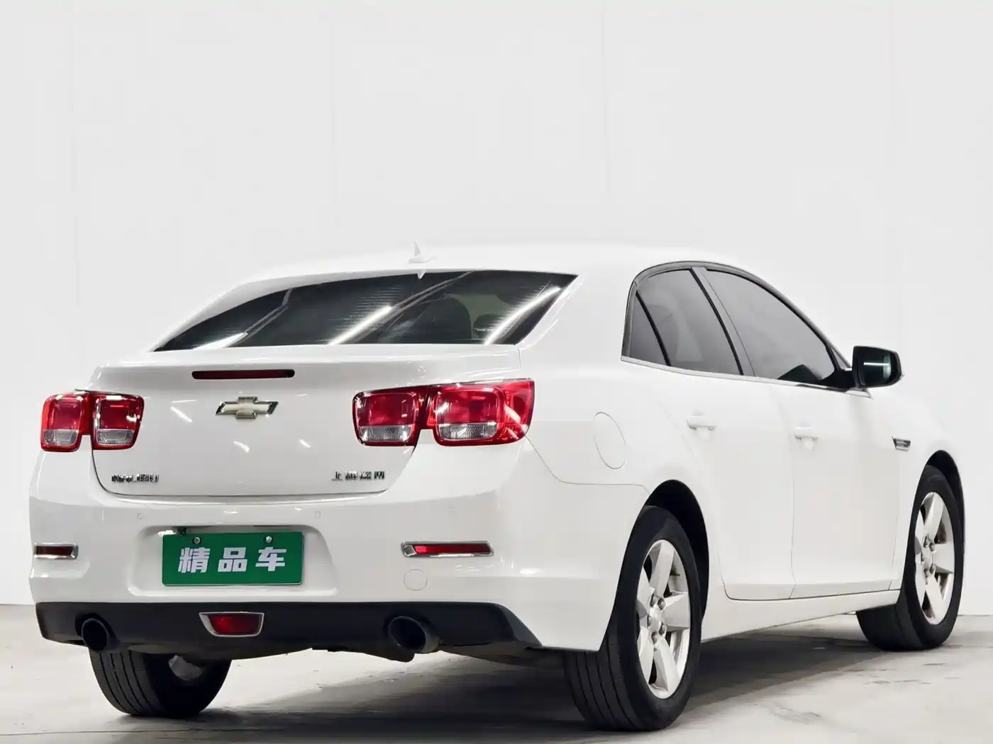 Chevrolet Malibu 2014 2.0L Automatic Luxury фото 4