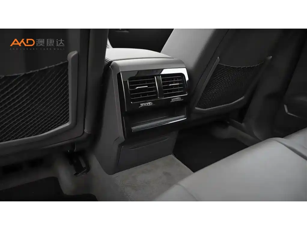 Volkswagen Touareg 2022 2021 3.0TSI R-Line Classic Sport Package