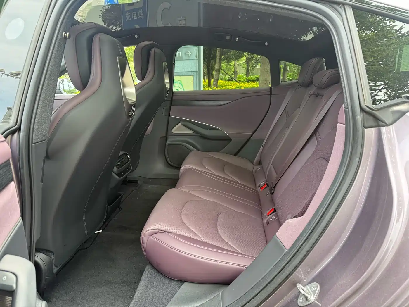 Xiaomi Auto Xiaomi SU7 2024 RWD Standard Founder's Edition фото 5