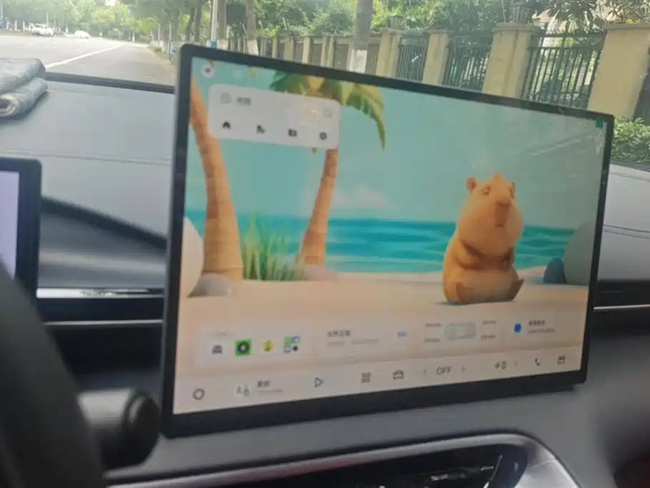 Geely Galaxy Galaxy E5 2024 440km Start Edition фото 13