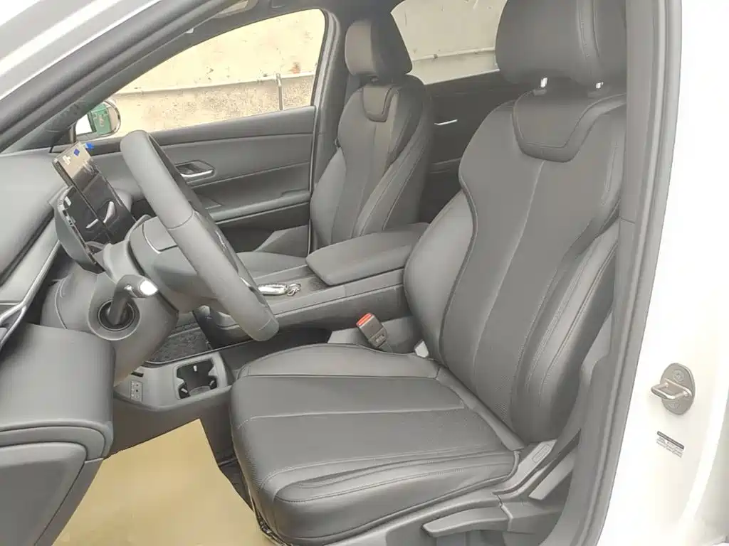 BYD e7 2025 2025 520 Smart Driving Edition