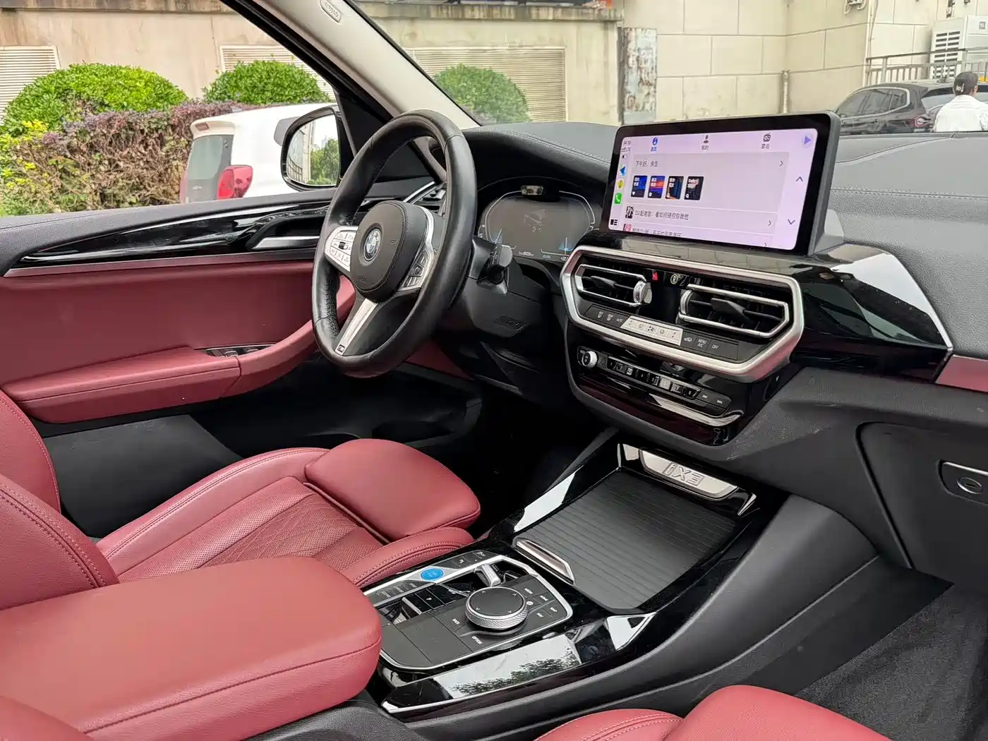 BMW iX3 2023 Leading Type фото 4