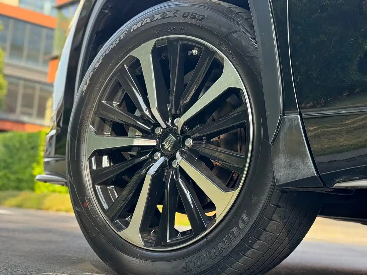Toyota Crown Kluger 2021 2.5L HEV 4WD Premium фото 15