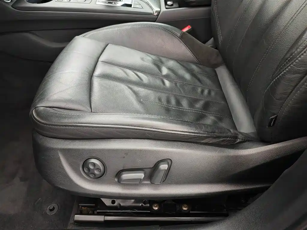 Audi A4L 2019 40 TFSI Progressive (China V) фото 20