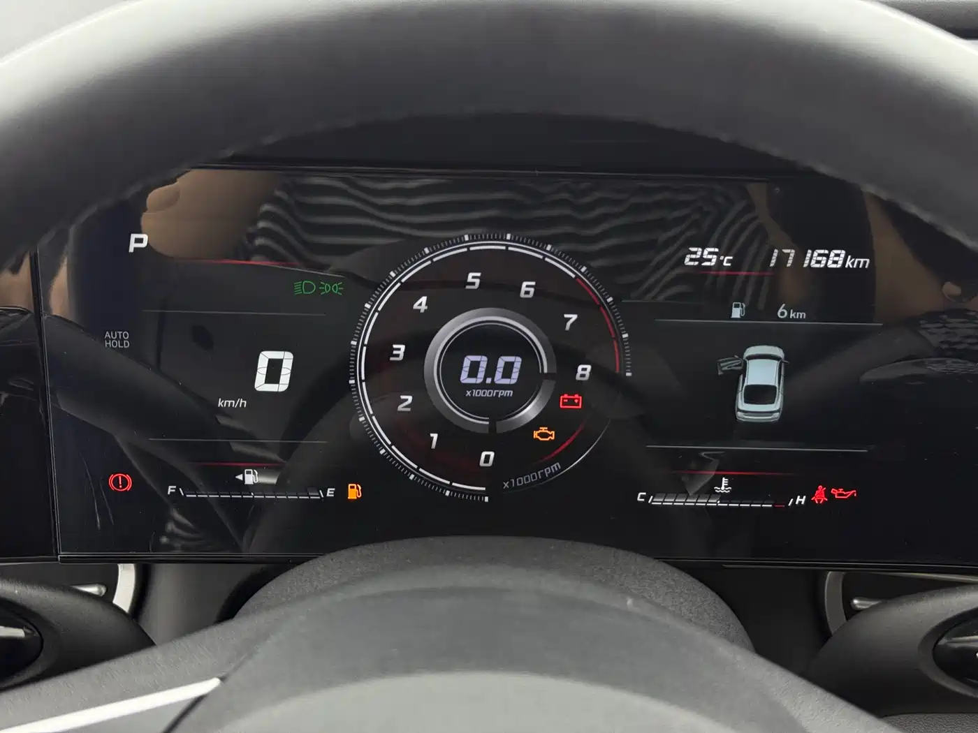 Hyundai Elantra 2023 Model 1.5L CVT LUX Premium Edition фото 17