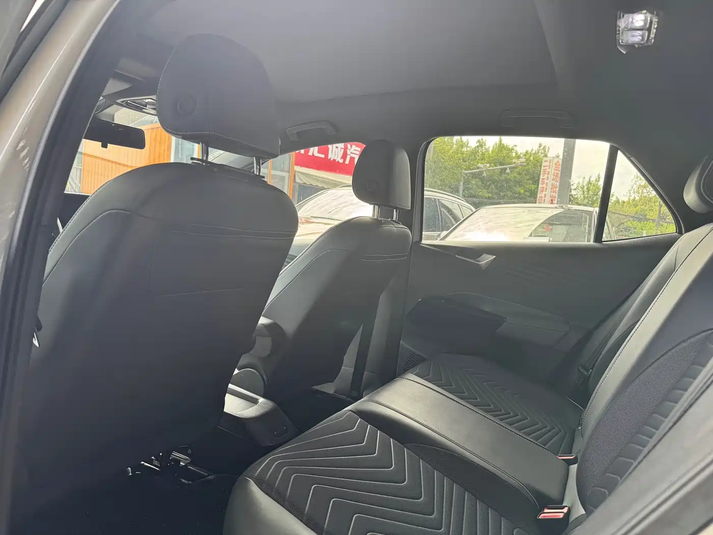 Volkswagen ID.3 2023 Upgraded Pure Intelligence Edition фото 6