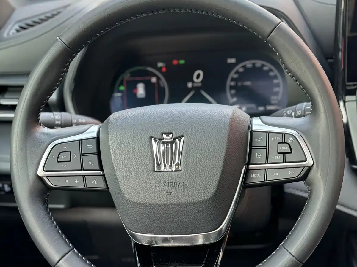 Toyota Crown Kluger 2021 2.5L HEV 4WD Premium фото 8