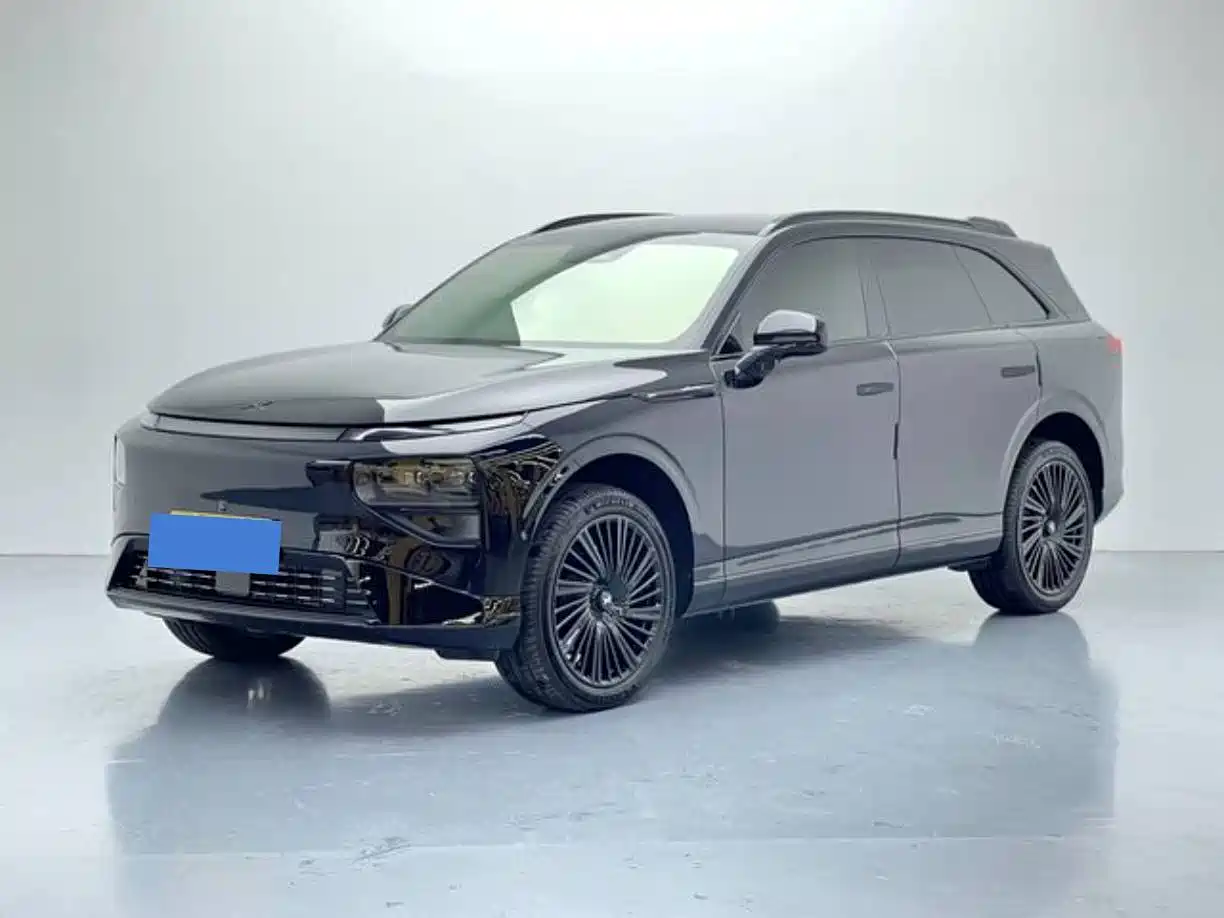 XPeng G9 2025 680 Ultra Long Range AWD Max