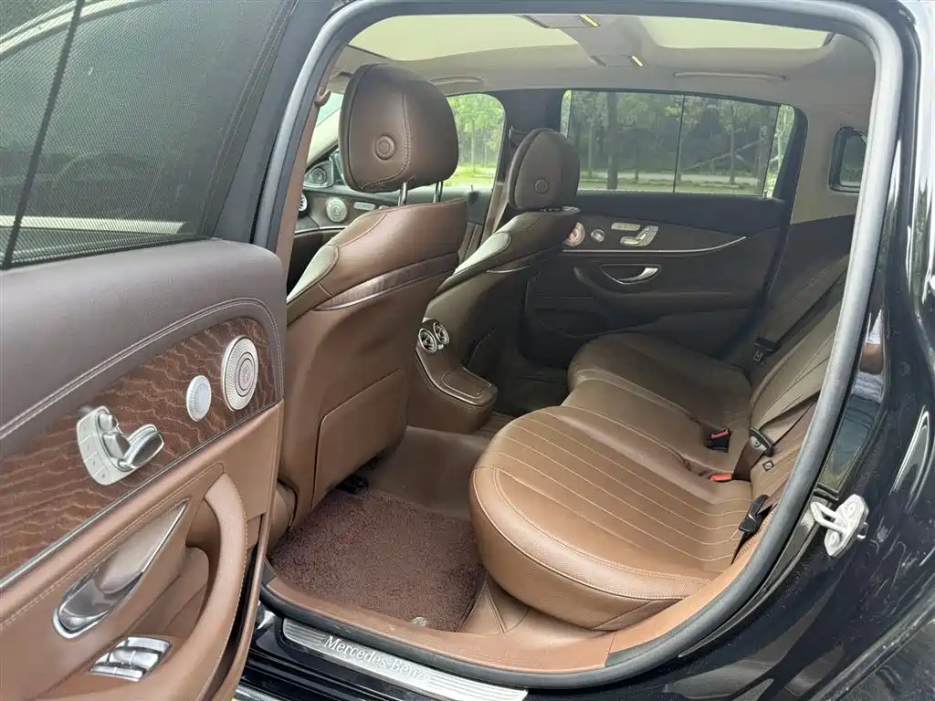 Mercedes-Benz E-Class 2021 E 300 L Luxury фото 5