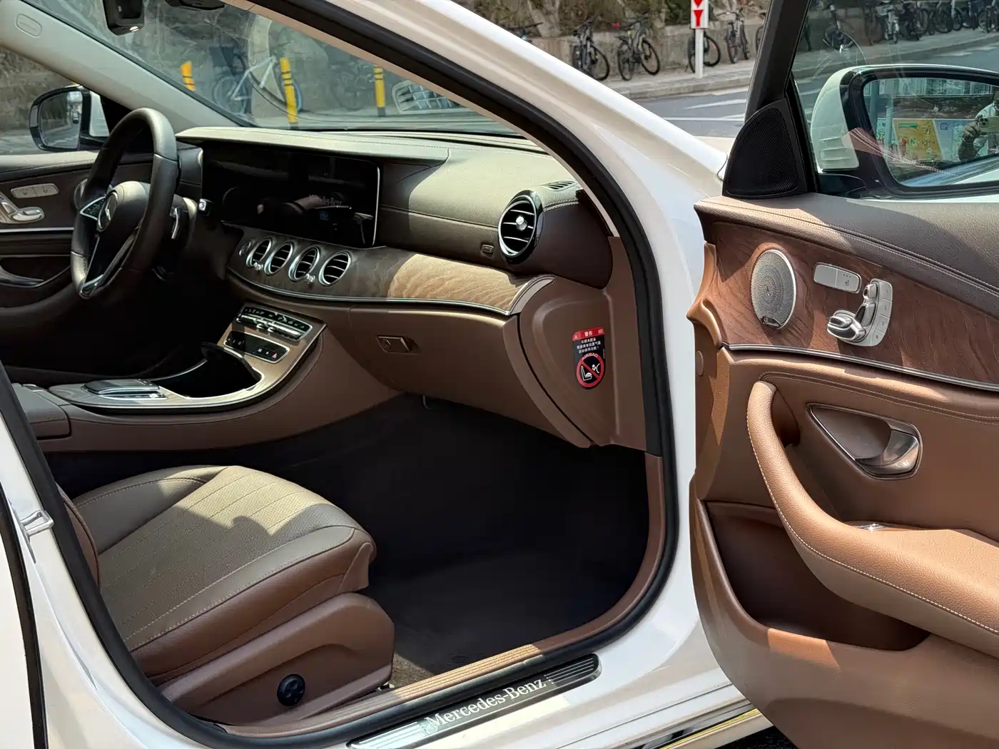 Mercedes-Benz E-Class 2021 Facelift E 300 L Luxury фото 10