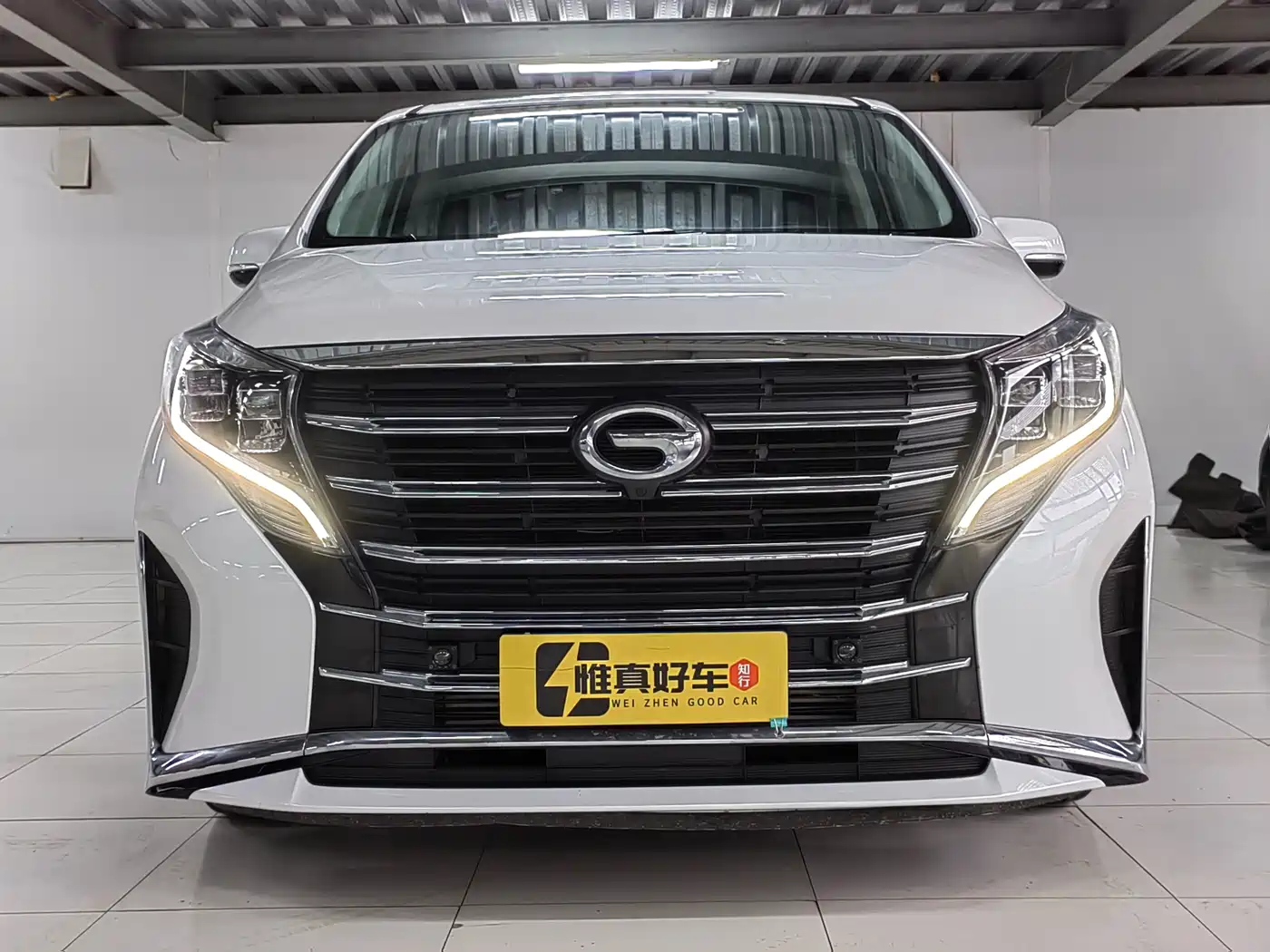 GAC TRUMPCHI M8