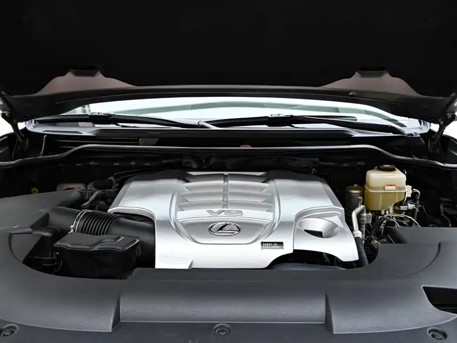 Lexus LX 2017 570 Prestige Luxury фото 40