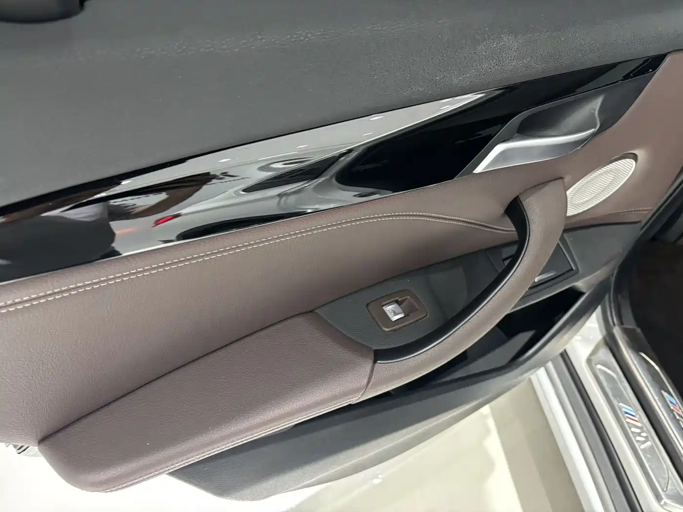 BMW X1 2022 sDrive20Li Fashion фото 15