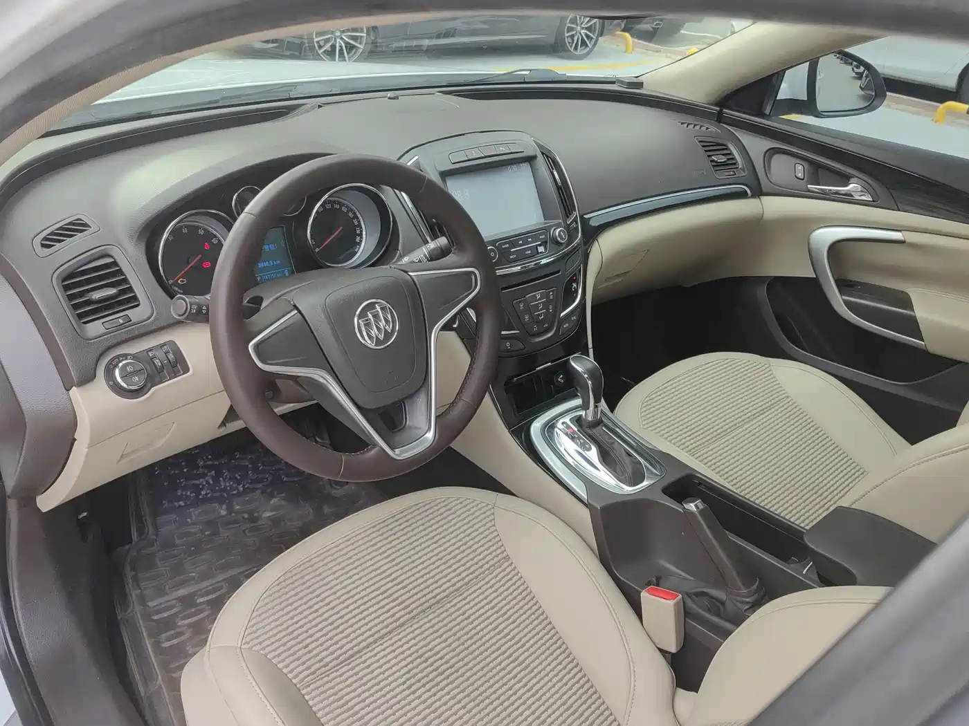Buick Regal 2014 2.0L Leading Fashion Type фото 2