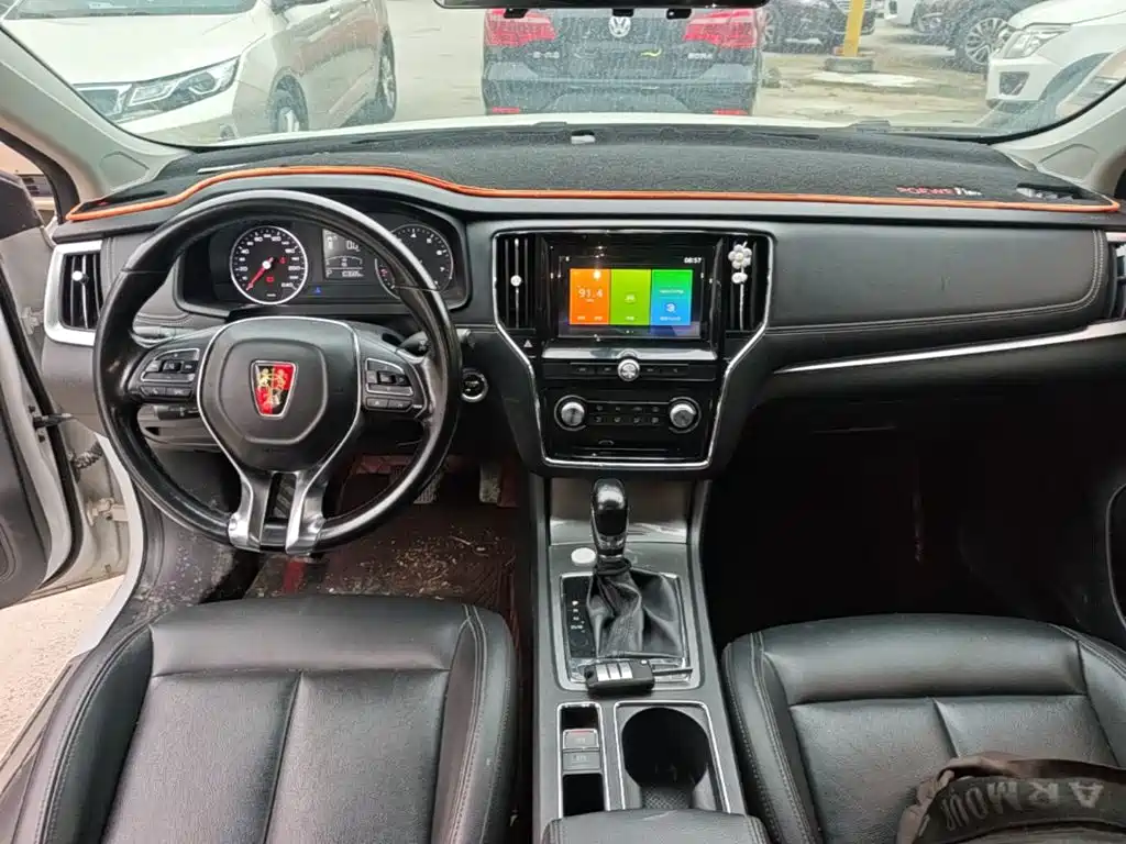 Roewe i6 2019 2018 20T Automatic Flagship Edition