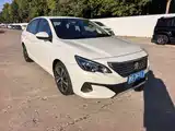 Photo 3 - Peugeot 408