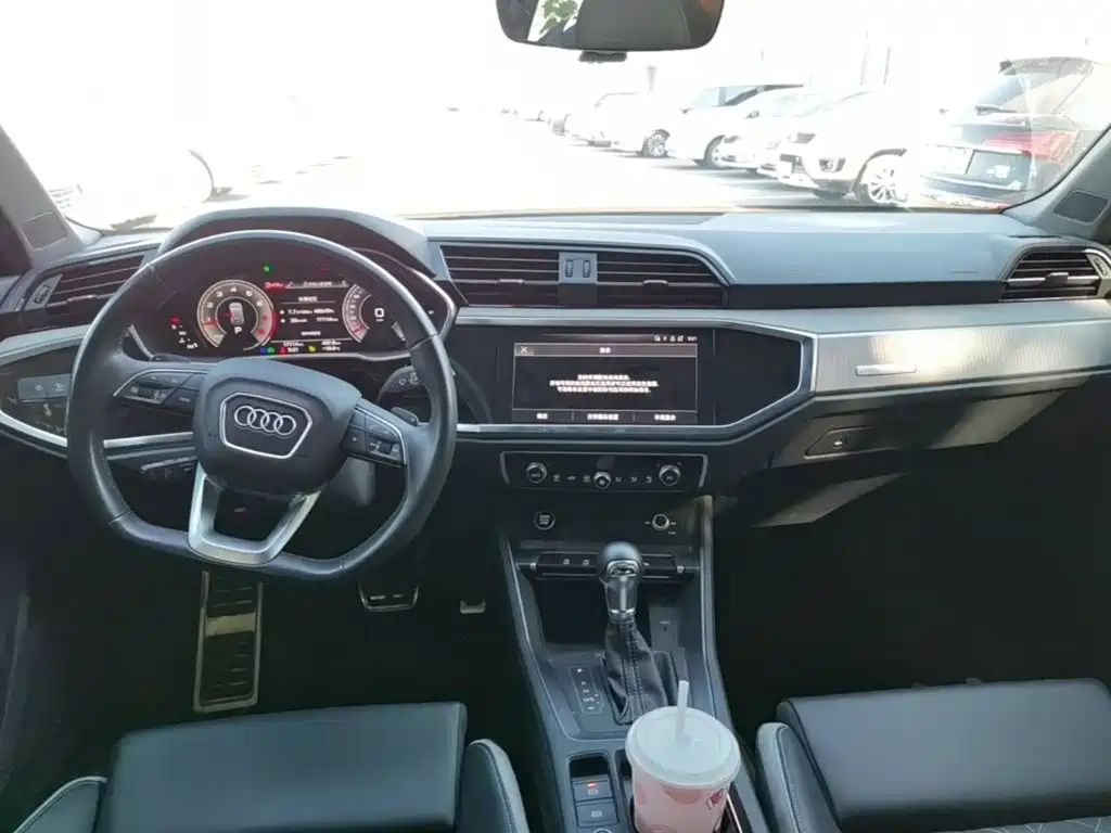 Audi Q3 2025 2025 quattro 45th Anniversary Edition 35TFSI Fashion Dynamic