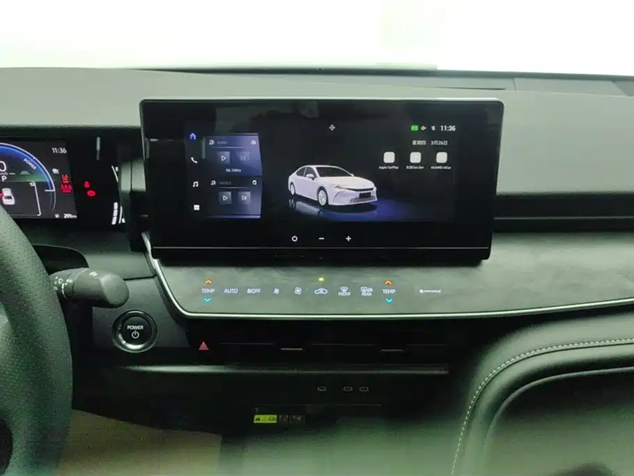Toyota Camry 2024 Hybrid 2.0HGVP Luxury Edition фото 13