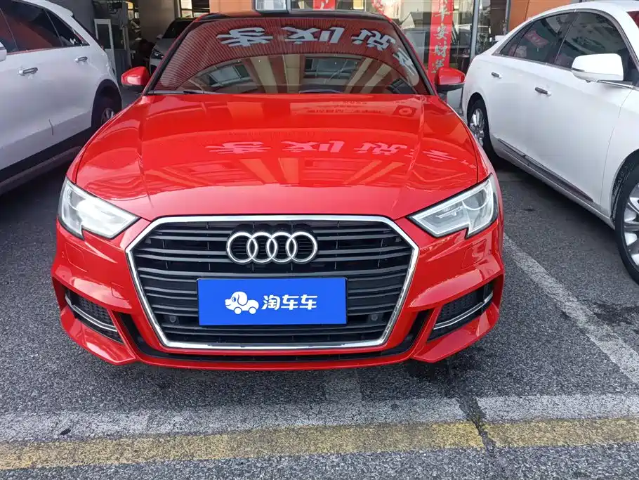 Audi A3 2018 30th Anniversary Sportback 35 TFSI Fashion фото 2