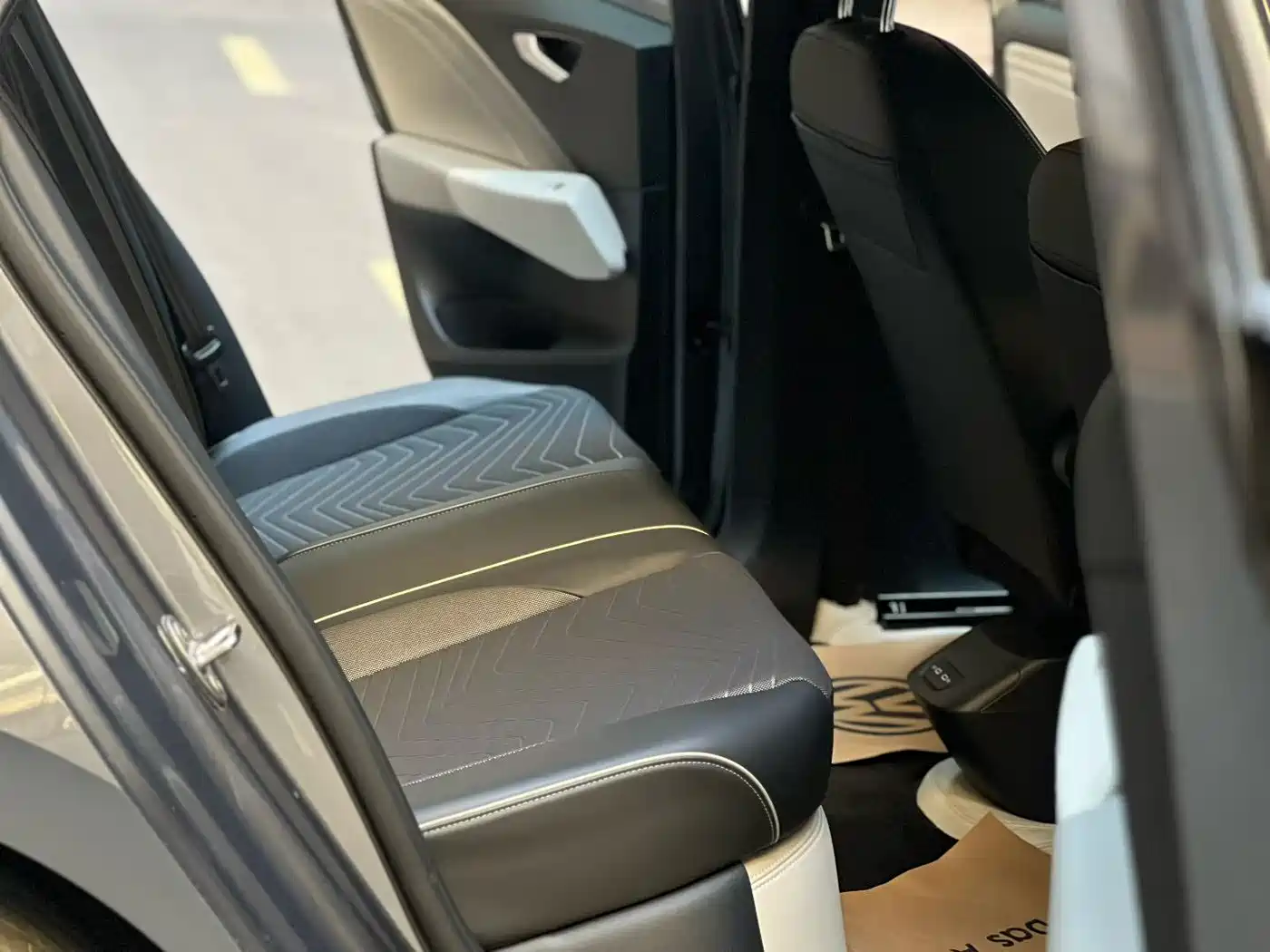 Volkswagen ID.3 2025 Smart Edition Outstanding Oxygen Version фото 7