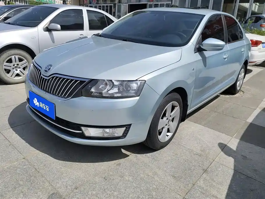 Škoda Rapid 2013 1.6L Automatic Smart Selection
